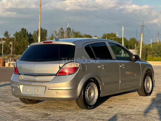 Opel Astra-3