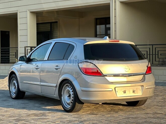Opel Astra-10
