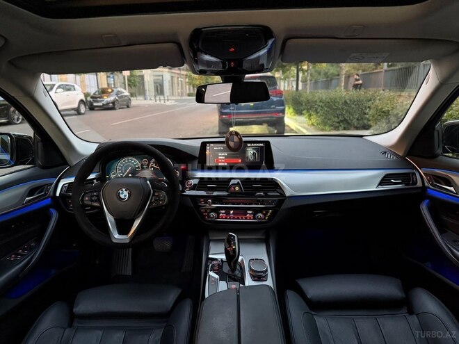 BMW 530-12