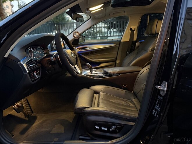 BMW 530-13