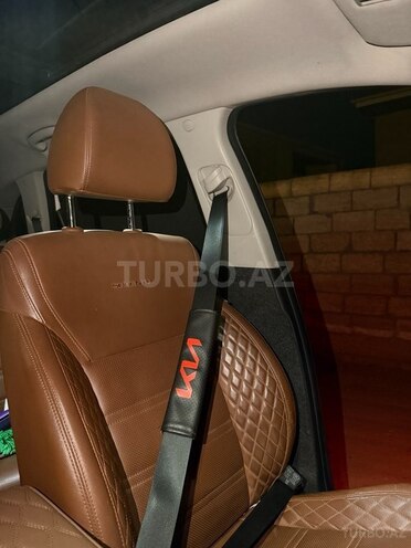 Kia Sorento-9