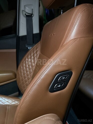 Kia Sorento-13