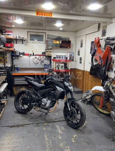CFMOTO 300 NK-1