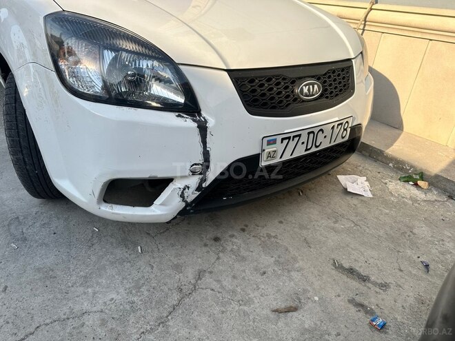 Kia Rio-8