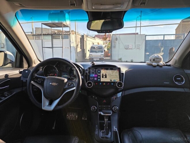 Chevrolet Cruze-9