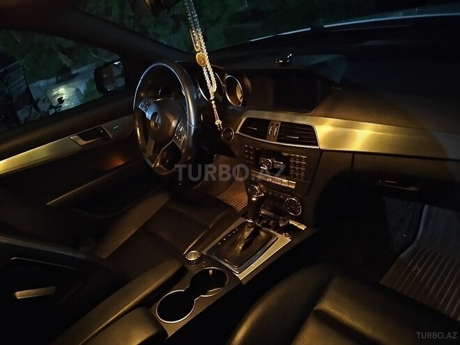 Mercedes C 250-6
