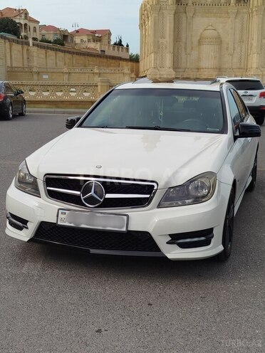 Mercedes C 250-1
