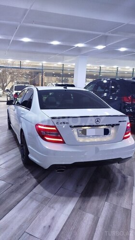 Mercedes C 250-19