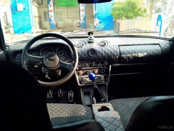 LADA (VAZ) 2106-6