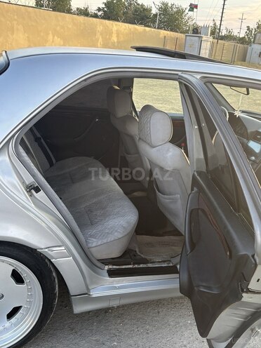 Mercedes C 180-8