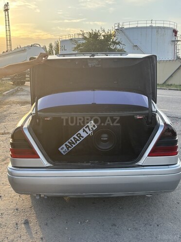 Mercedes C 180-11
