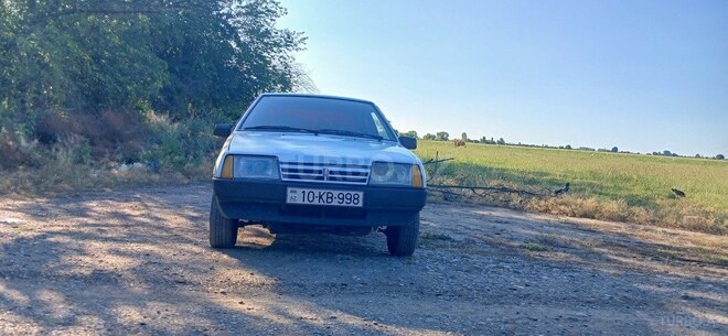 LADA (VAZ) 21099-1
