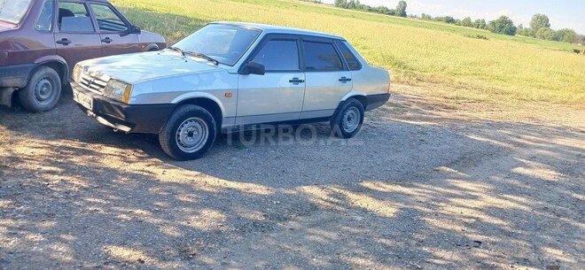 LADA (VAZ) 21099-4