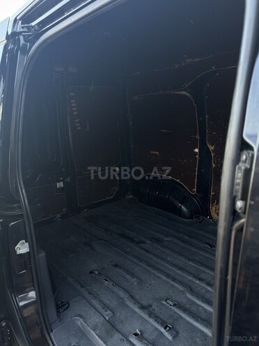 Ford Transit Connect-7