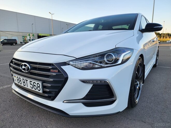 Hyundai Avante-17