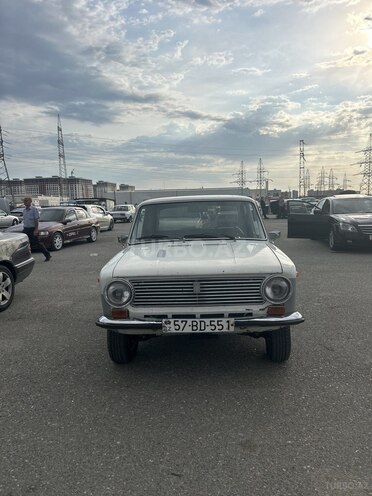 LADA (VAZ) 21011-1