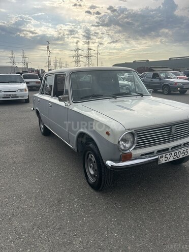 LADA (VAZ) 21011-3