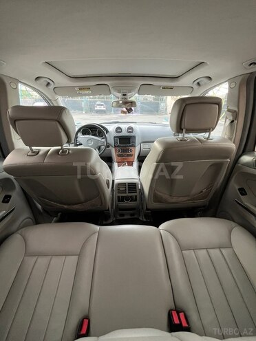 Mercedes ML 350 4MATIC-9