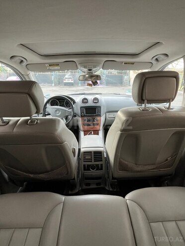Mercedes ML 350 4MATIC-10