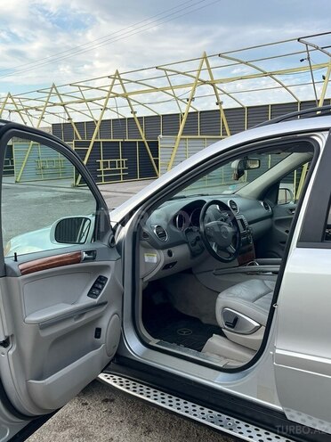 Mercedes ML 350 4MATIC-6