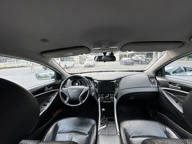 Hyundai Sonata-6