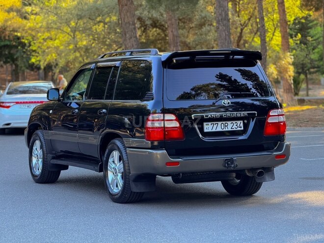 Toyota Land Cruiser-4