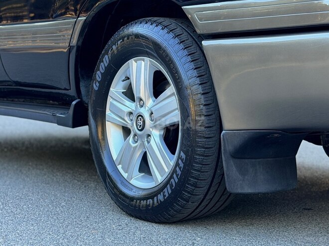 Toyota Land Cruiser-17