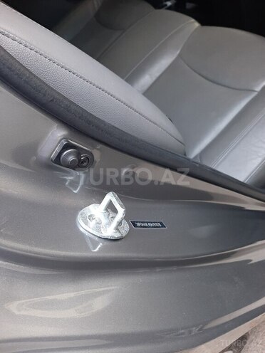 Hyundai Elantra-20