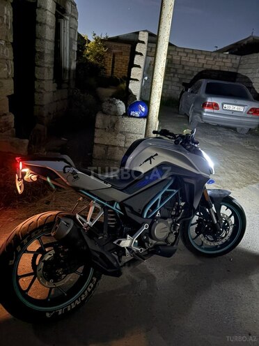 CFMOTO 250 NK-2
