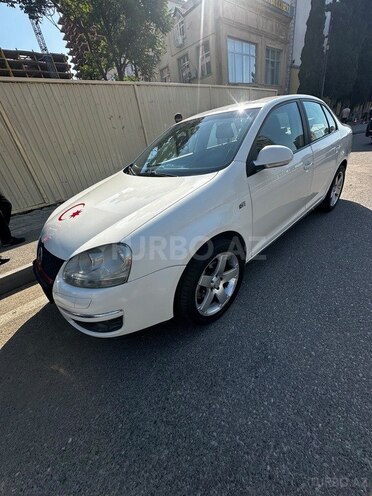 Volkswagen Jetta-3