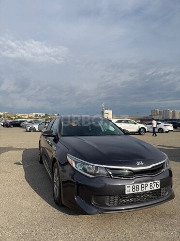 Kia Optima-1