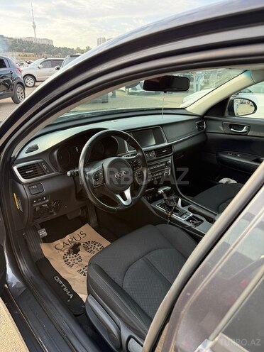 Kia Optima-8