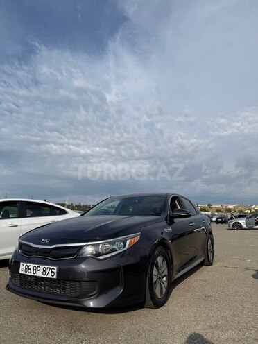 Kia Optima-4
