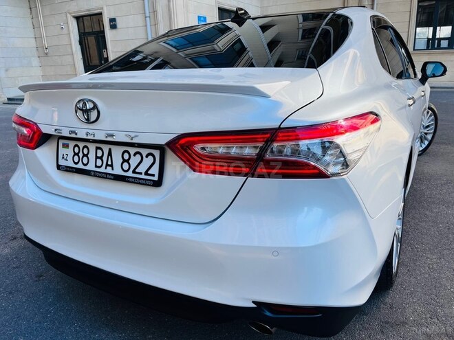 Toyota Camry-6
