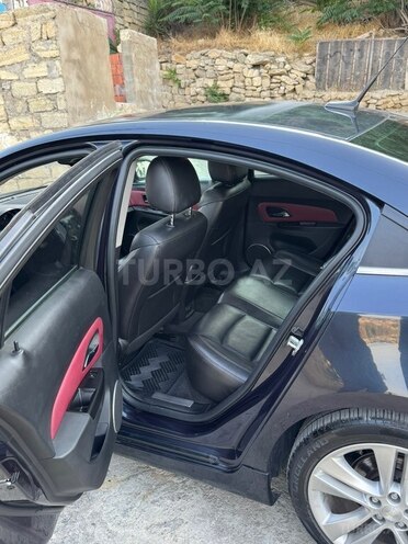 Chevrolet Cruze-10