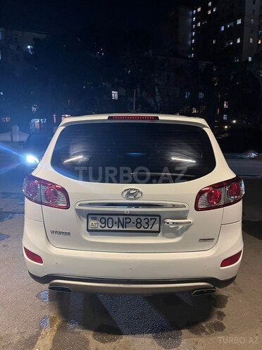 Hyundai Santa Fe-2