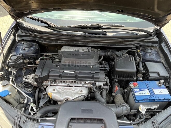 Hyundai Elantra-7