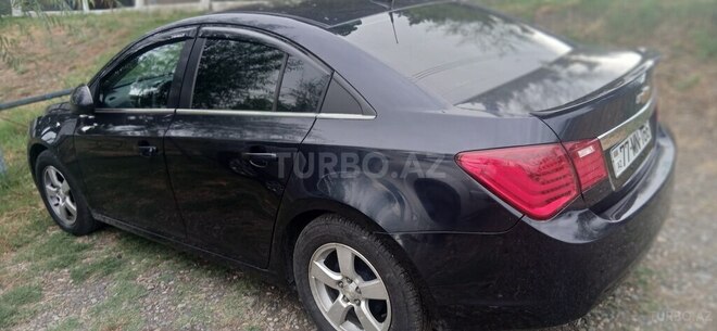 Chevrolet Cruze-8