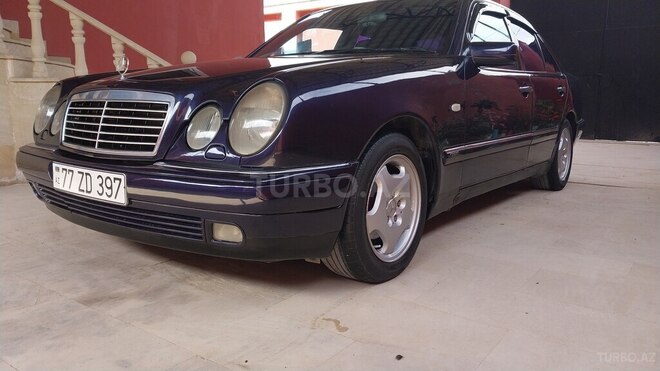 Mercedes E 200-9