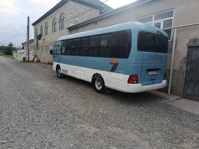Hyundai County-3