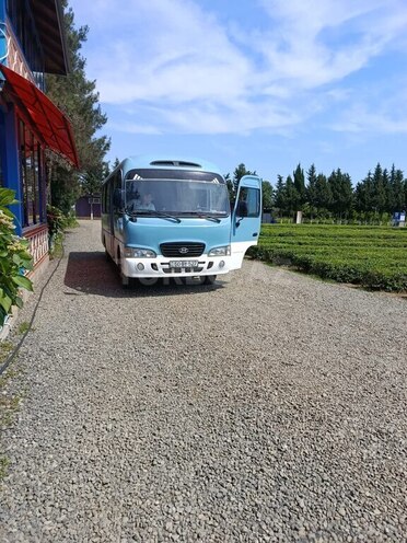 Hyundai County-5