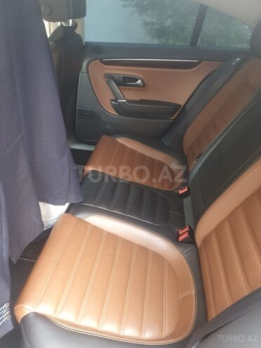 Volkswagen Passat CC-12
