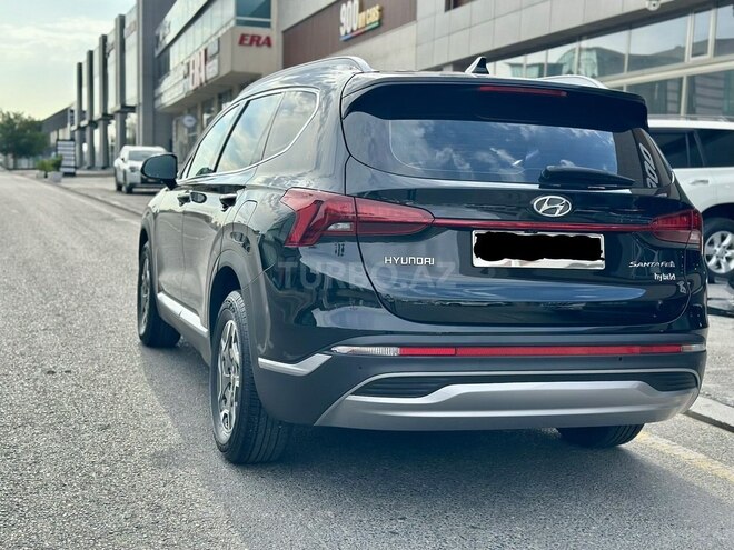 Hyundai Santa Fe-10