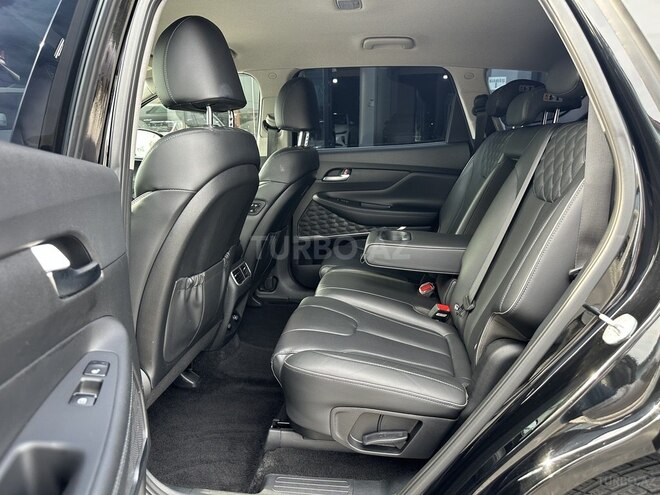 Hyundai Santa Fe-14
