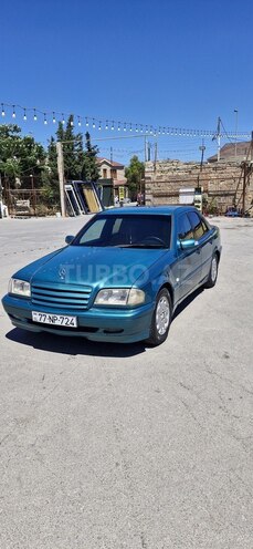 Mercedes C 200-8