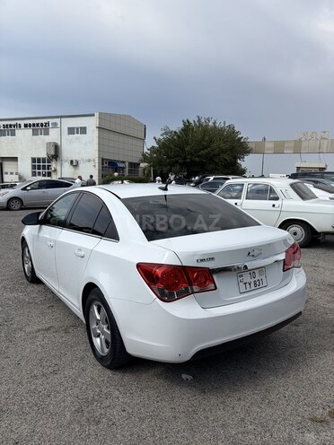 Chevrolet Cruze-5