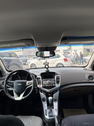 Chevrolet Cruze-7