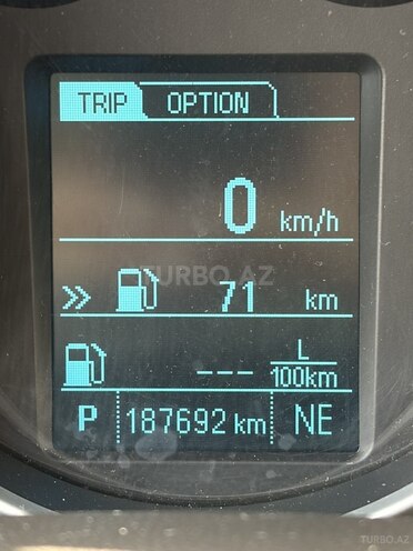 Chevrolet Cruze-10