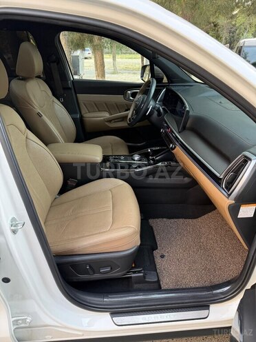Kia Sorento-11