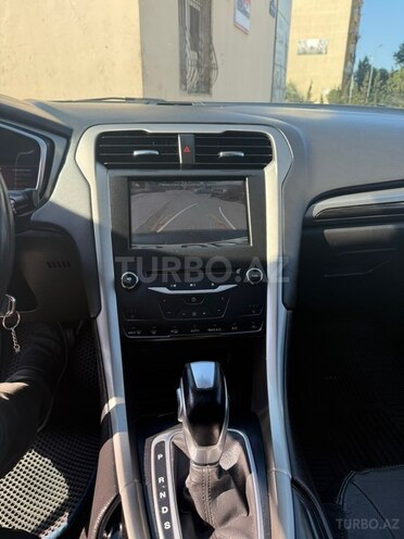 Ford Fusion (North America)-11
